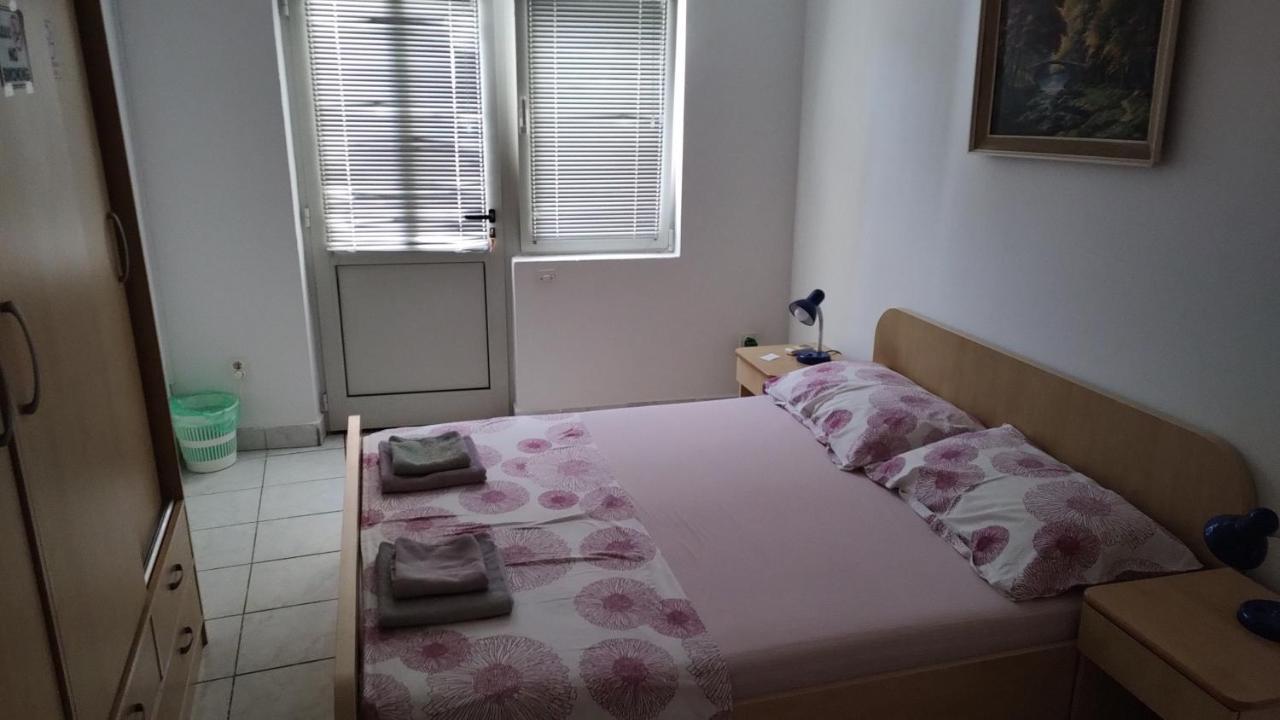 Anita Hure 3 Hvar Town