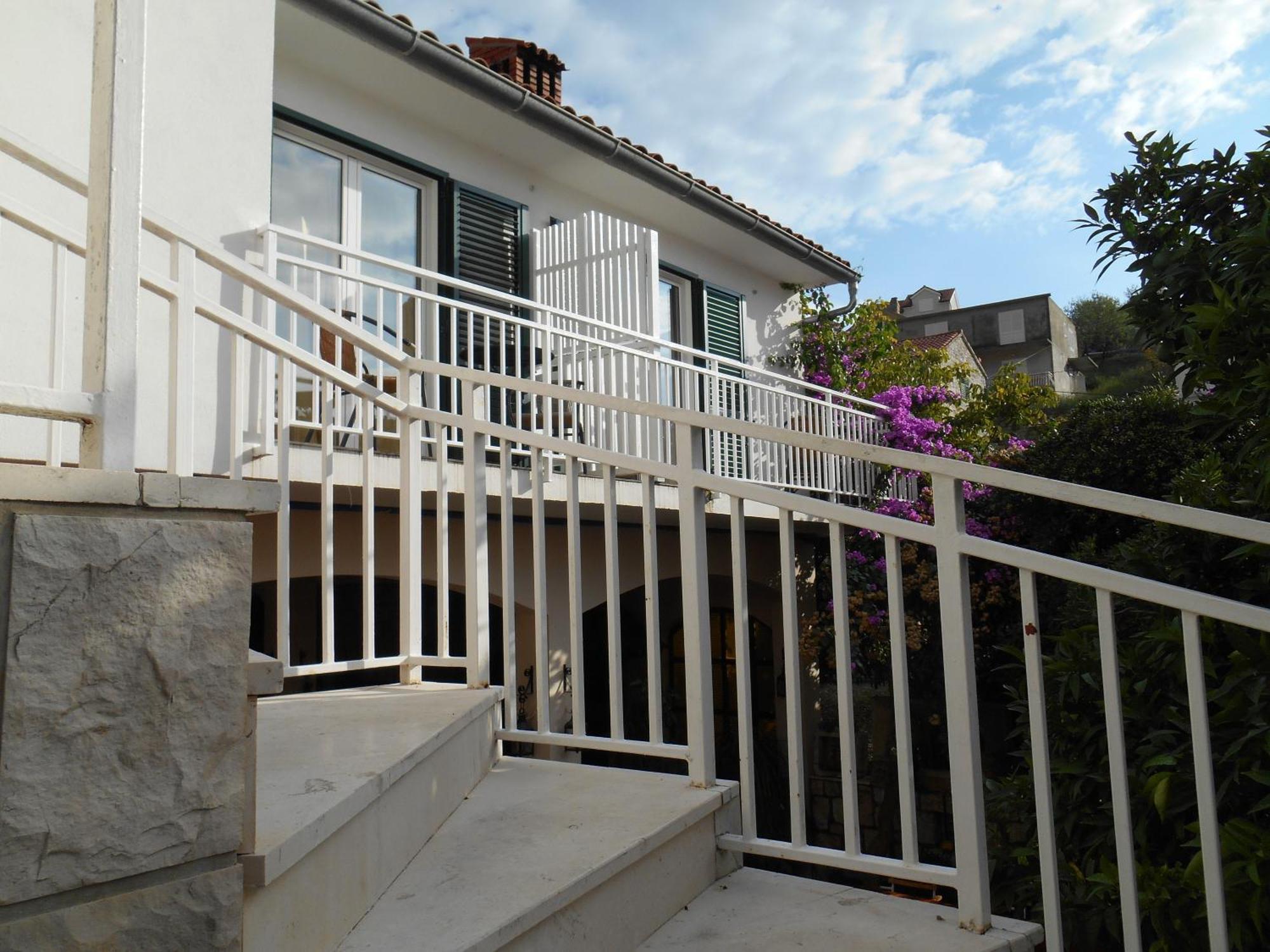 Bed & Breakfast Oaza Hvar Town