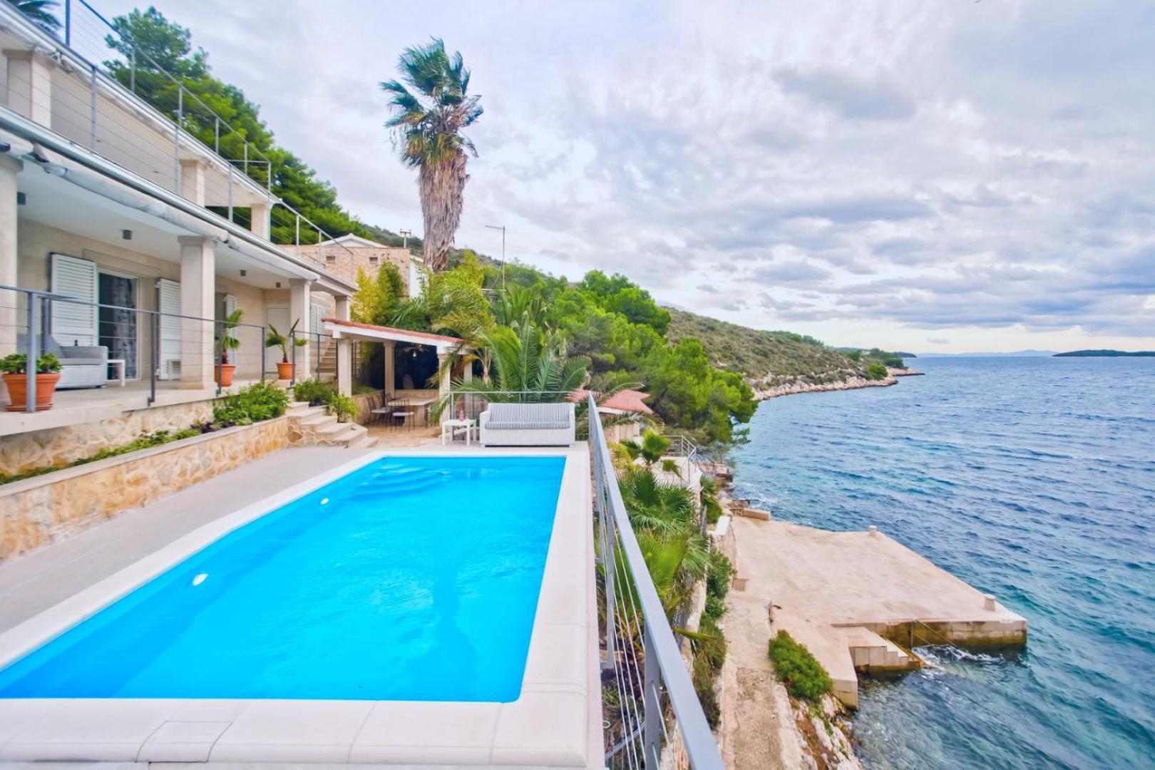 Oceanus Villa Hvar Town