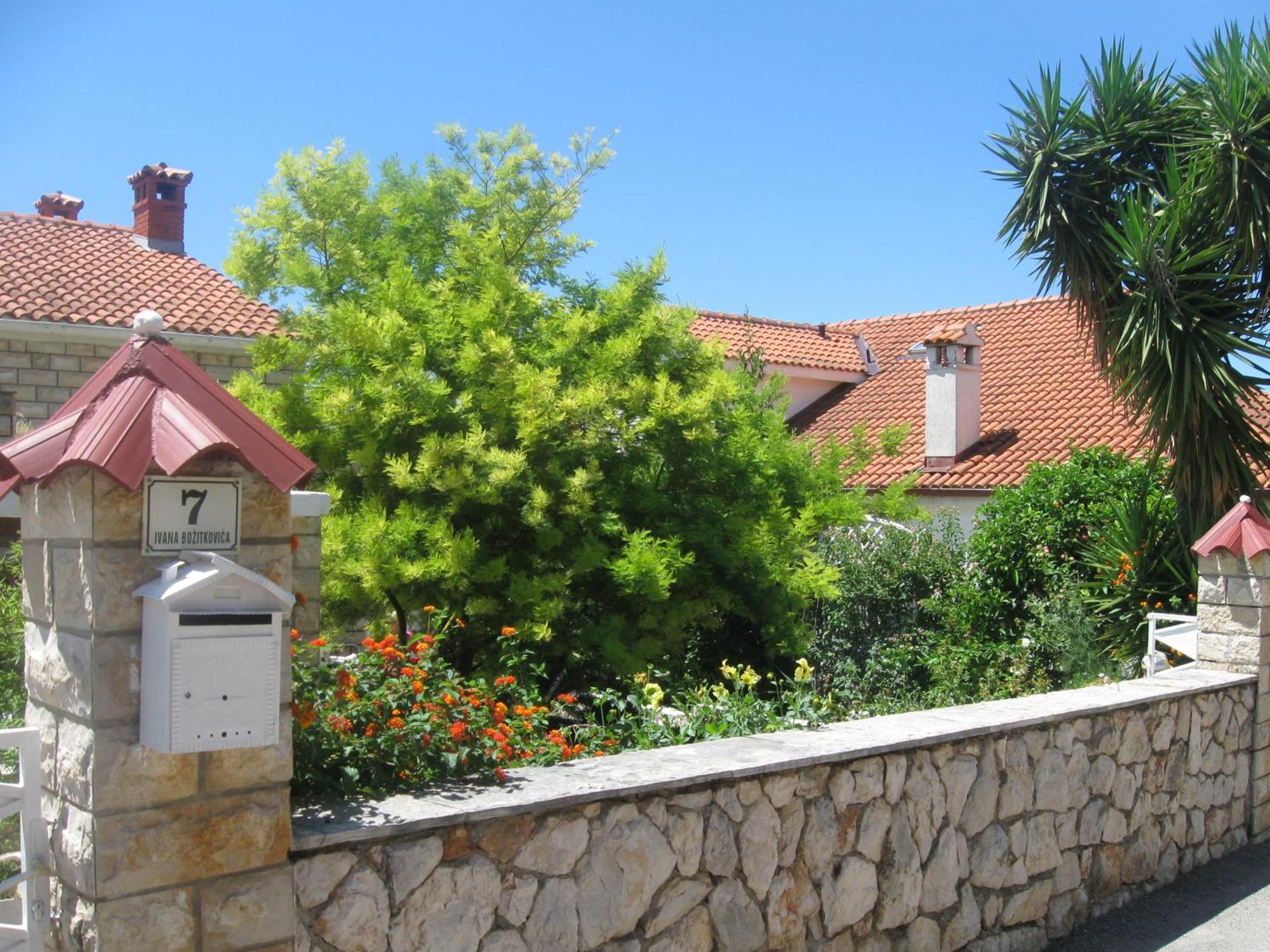Vucetic Apartamento Hvar Town