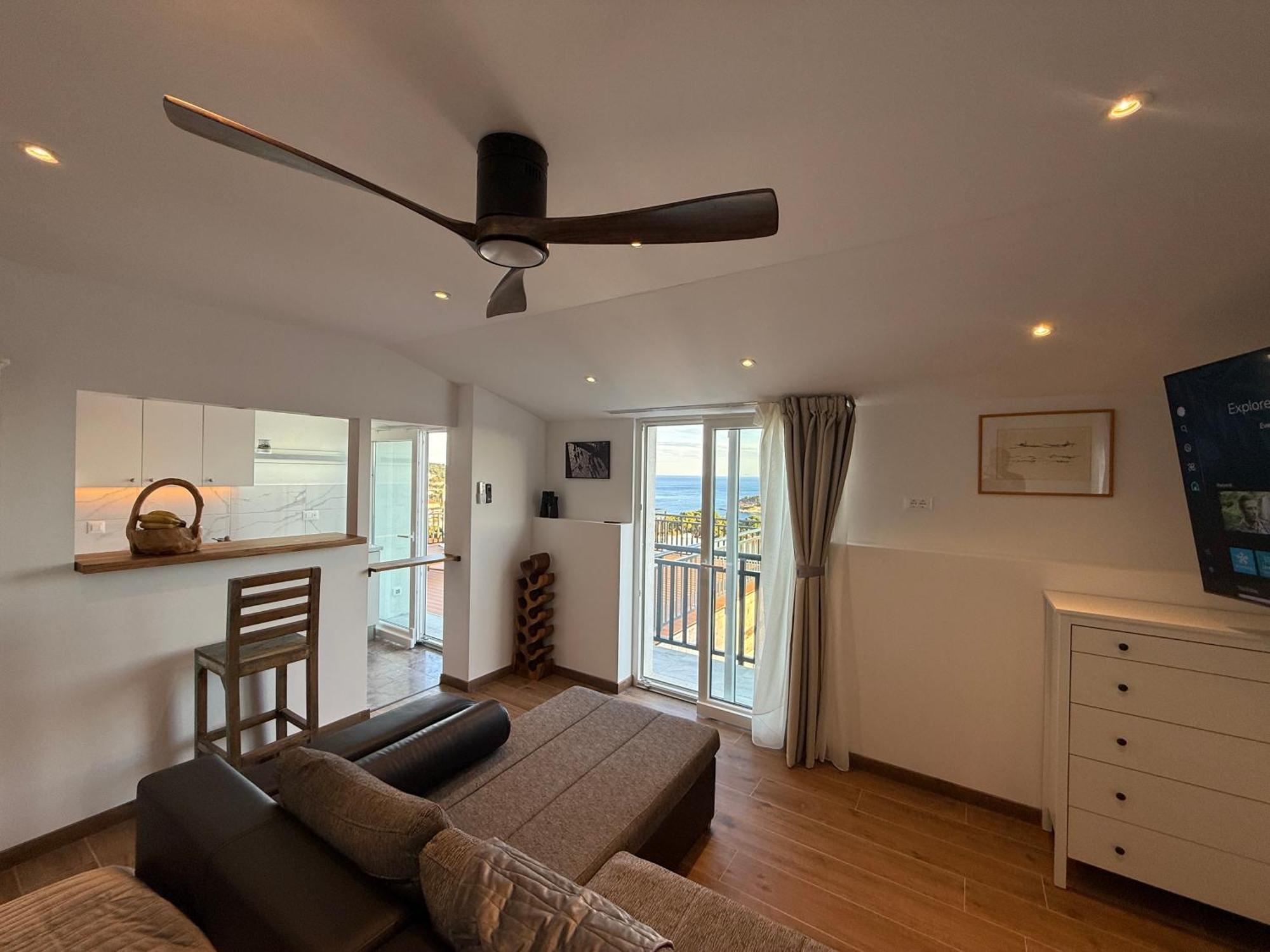 Fio's Guest house 4*