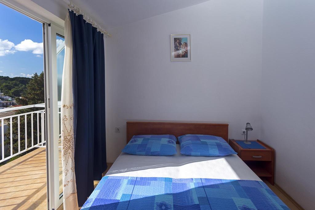 Julija Apartment