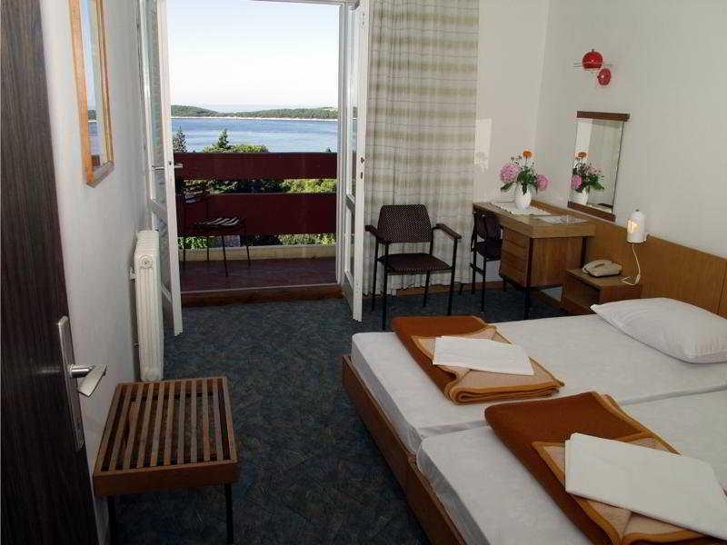 Pharos Hvar Bayhill Hotel 4*