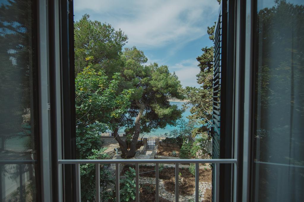 Villa Pine Hvar Town