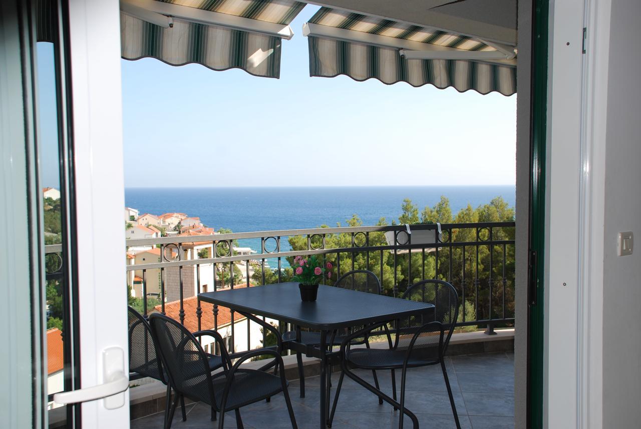 Island Hvar Seaside Levanda With Beach, Pool & Seaview Apartment