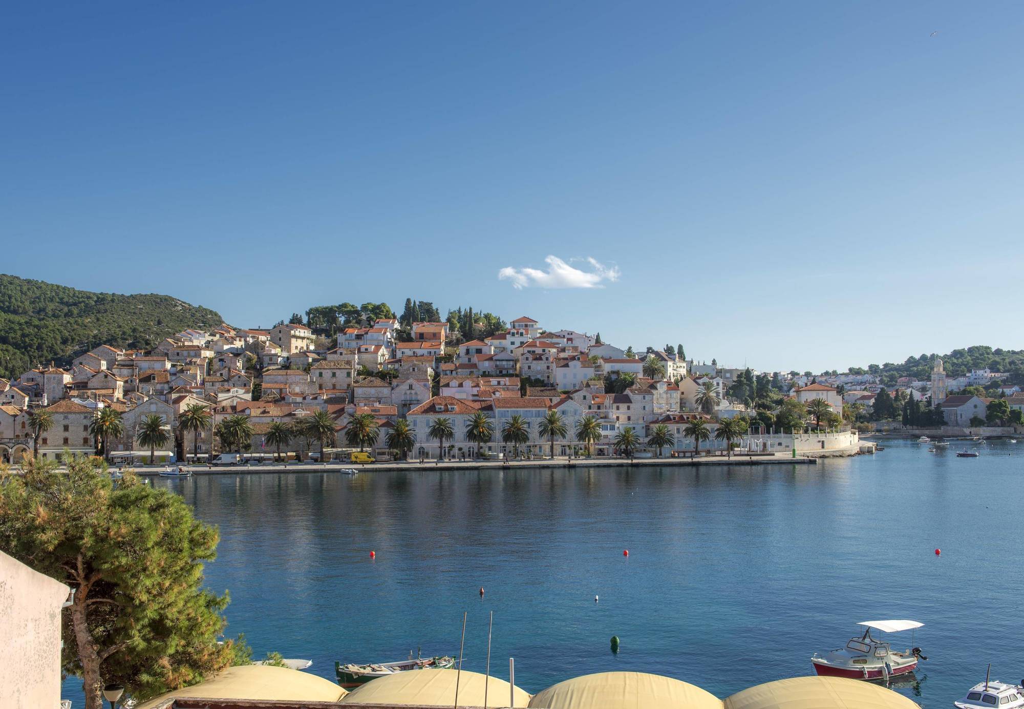 Hotel Delfin Hvar 2*