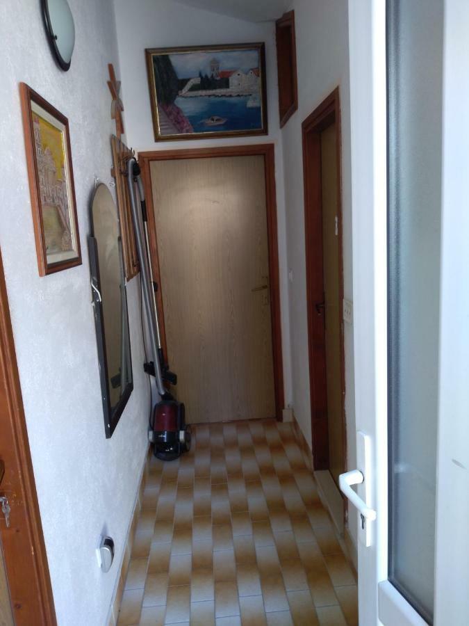 Apartman Helly Appartement *