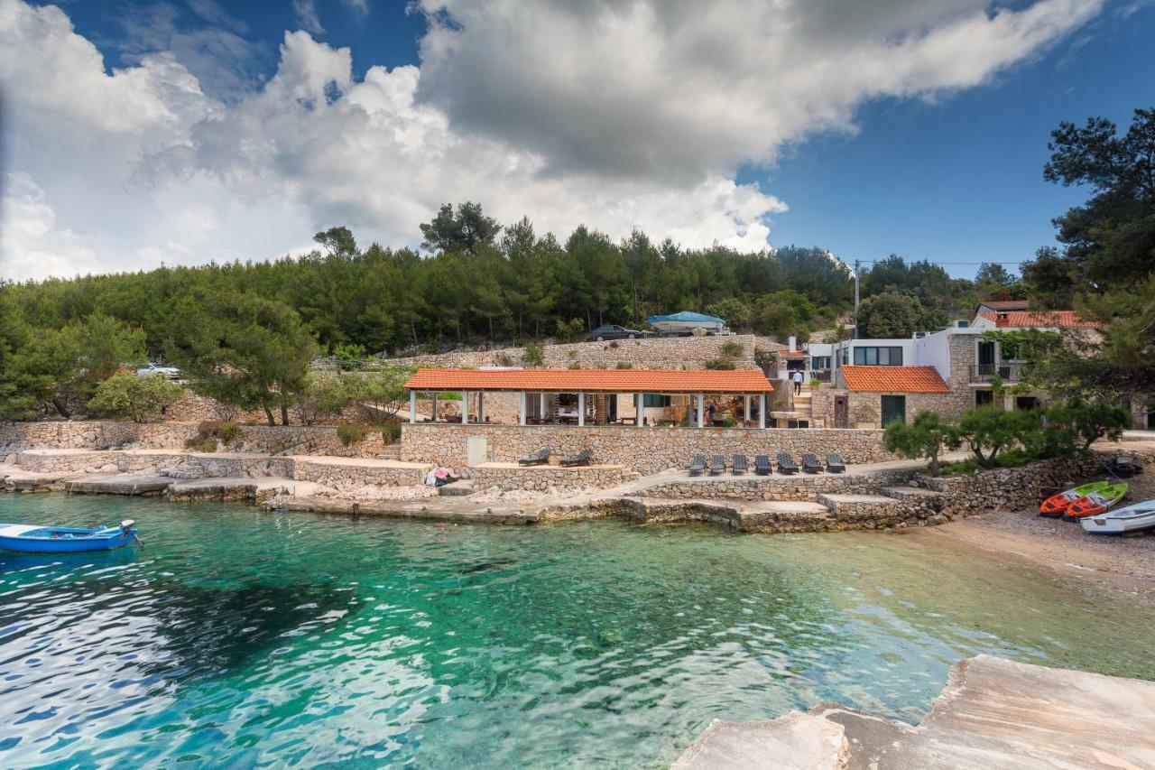 Golden Bay Hvar Aparthotel *