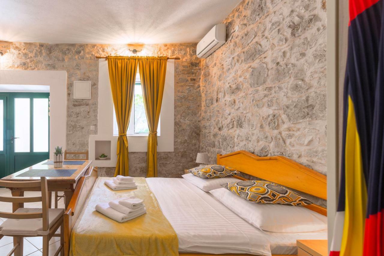 Golden Bay Hvar *