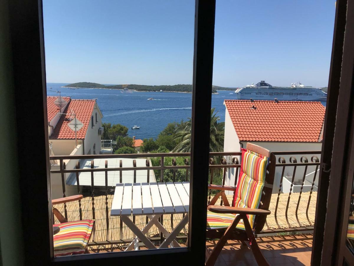 Patak's Place, Amazing View Apartment Hvar Town