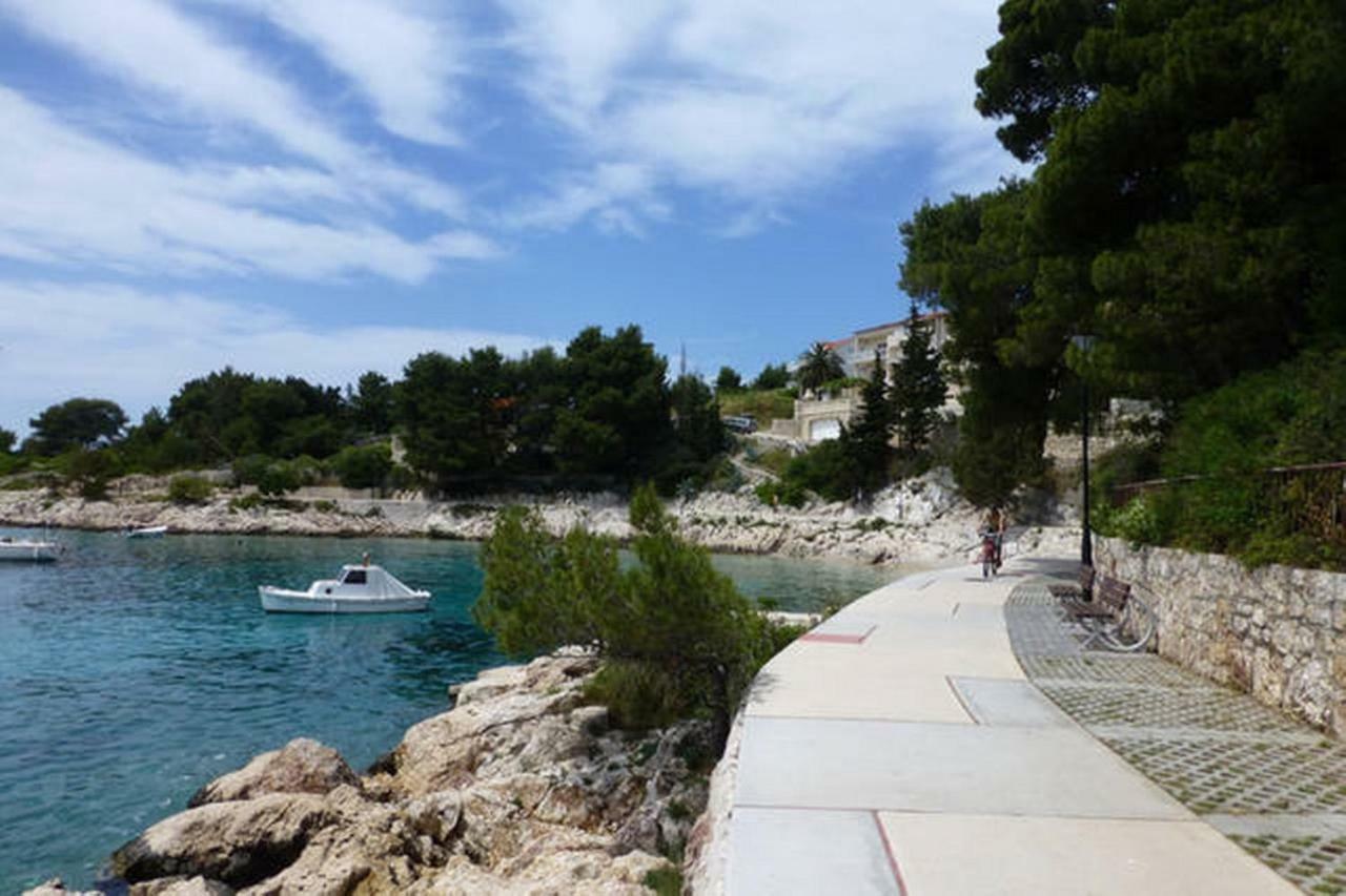 Apartman Lucija *
